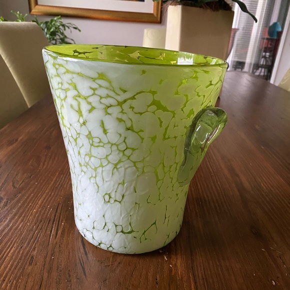 Hand blown Glass Wine Chiller/Ice Bucket - Beautiful Green - Picture 2 of 11